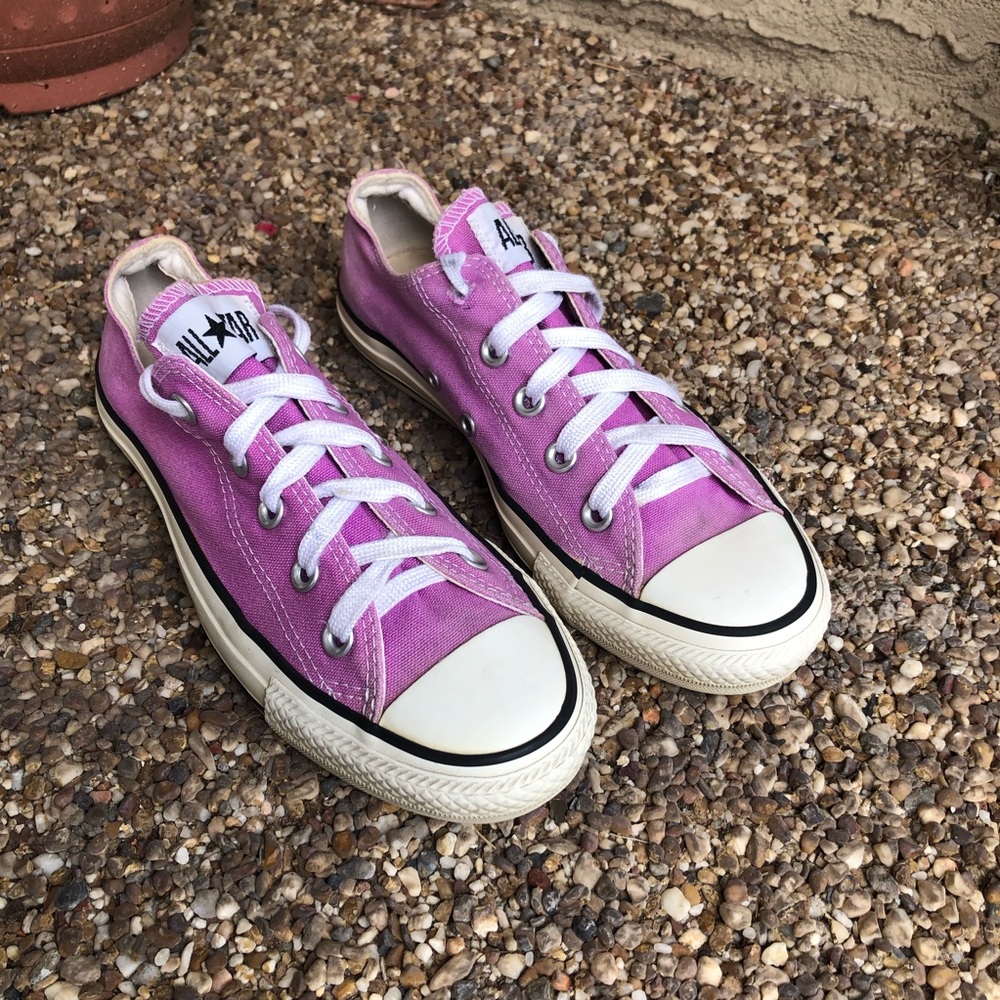 Converse Pink Sneakers